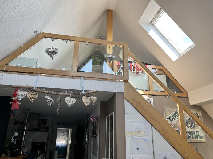 4,5 Zimmer Maissonettewohnung – Foto 3