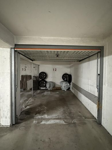 Tiefgaragenstellplatz
