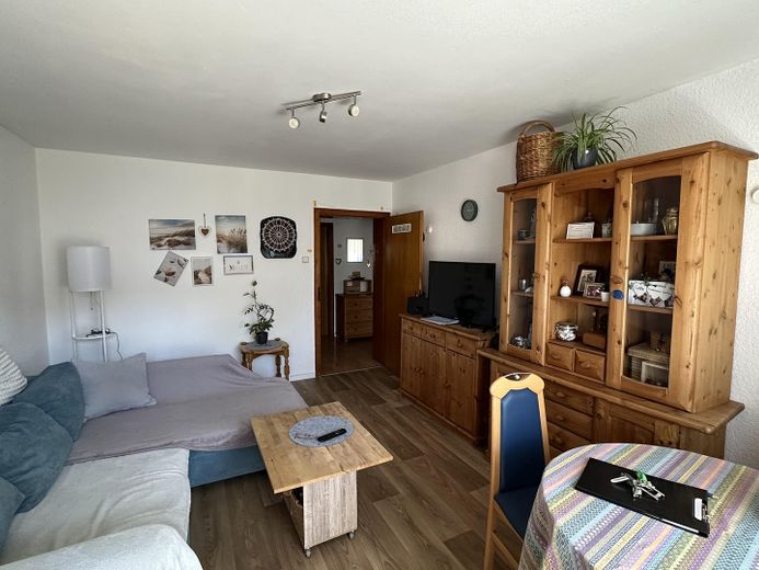 Kassel - Wehlheiden/Mitte: Tolle 3-ZKB-Wohnung mit Süd-Balkon! – Zimmer 1 mit Balkon