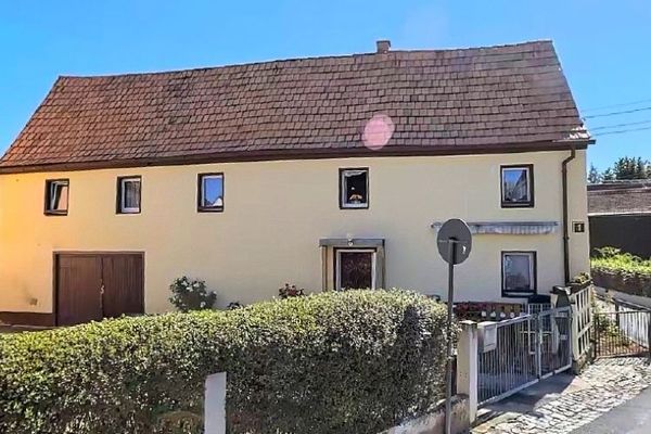 Cercasi artigiano – per una piccola casa unifamiliare con grande potenziale