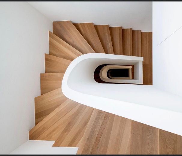 projektowany bliźniak w Pullach – Treppe
