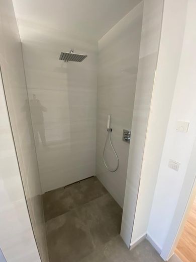Modern 3-room apartment with underground parking space & balcony - new build from 2022 – Foto 7