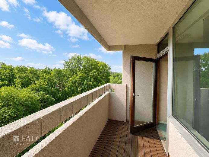 Über den Dächern von Bremerhaven - 3 Zimmer mit traumhaftem Ausblick – Balkon
