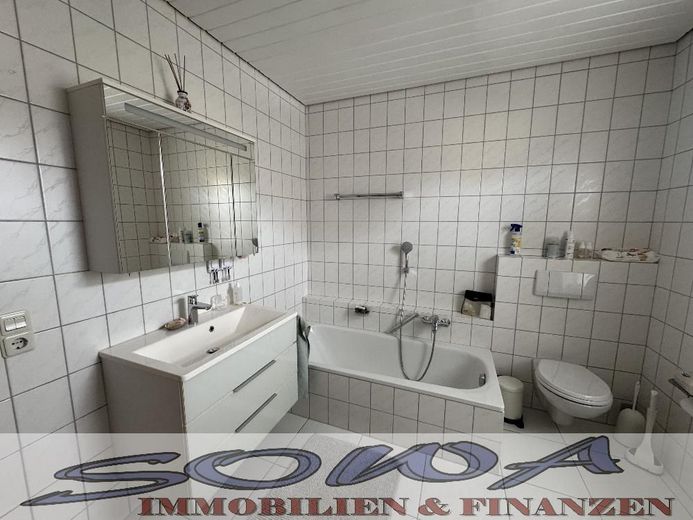 Stadtzentrum - Doppelhaushälfte mit 5,5 Zimmern und Garten in Neuburg zu vermieten - Ein Objekt von Ihrem Immobilienpartner SOWA Immobilien und Finanzen – Bild 20