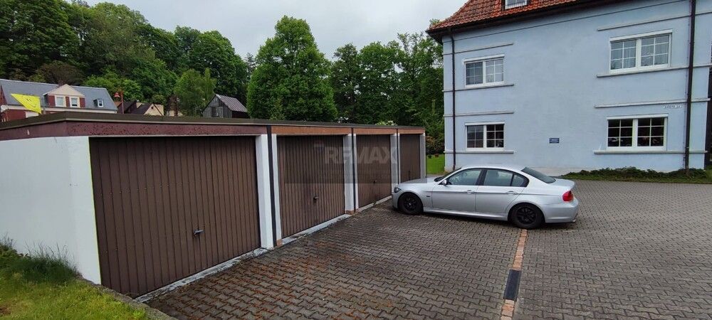 2 Zimmer Erdgeschosswohnung -  Einmaliges Rendite Objekt im Franz Klinkert Haus – Garage