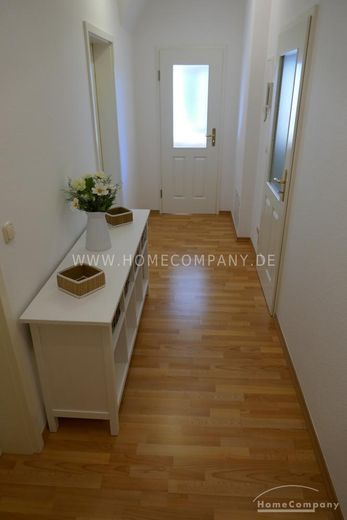 18012 HomeCompany Dresden Möbliert/Furnished 3-Zimmer Apartment in Dresden-Blasewitz max. 4 Personen – 561b0f796eeb1bb46139001a43fffb76f1ee8b76.jpg