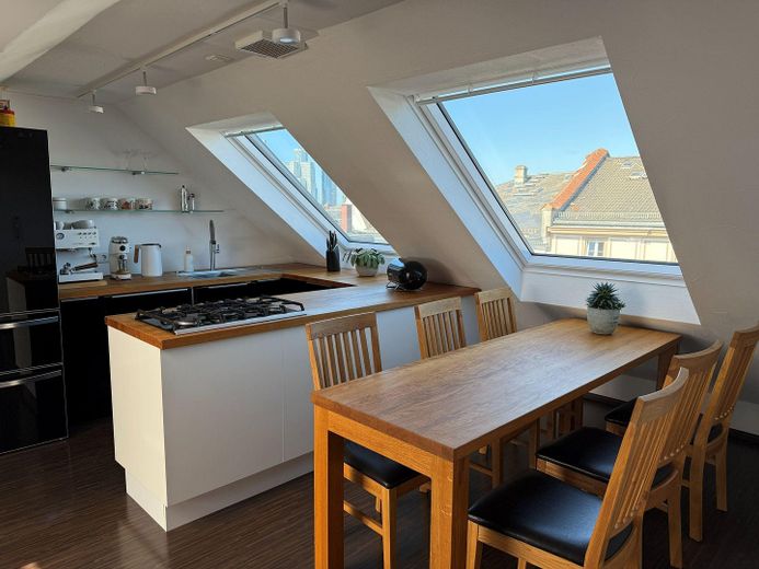 Maisonette in Traumlage mit Skyline-Blick & Dachterrasse – फोटो 13