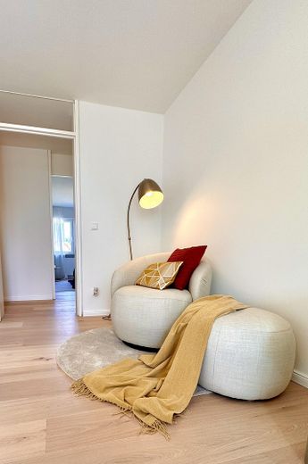 شقة ساحرة من 3 غرف: أول سكن بعد تجديد أنيق – 3. Zimmer - echtes Foto