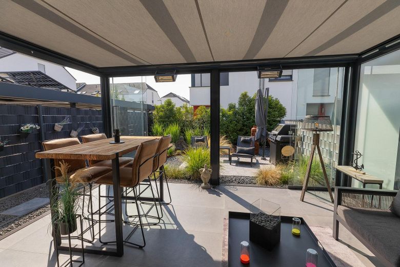 Reihenendhaus KfW 55 mit Wintergarten in Langenfeld – Innen 5m x 4m = 20 qm