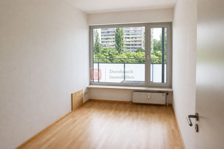 Top!! Penthouse mit großer Südwest-Dachterrasse und Skylineblick – Kinderzimmer