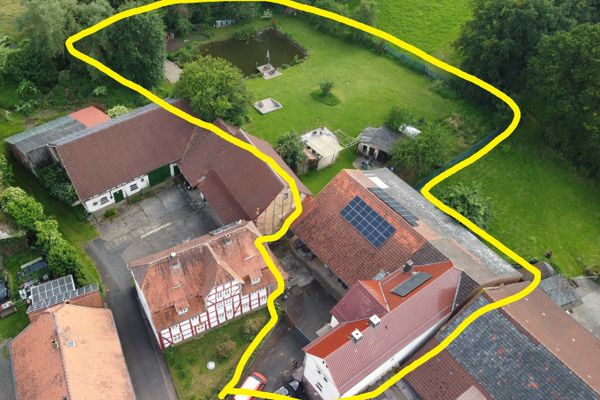 Neuental, casa unifamiliare + fabbricato accessorio