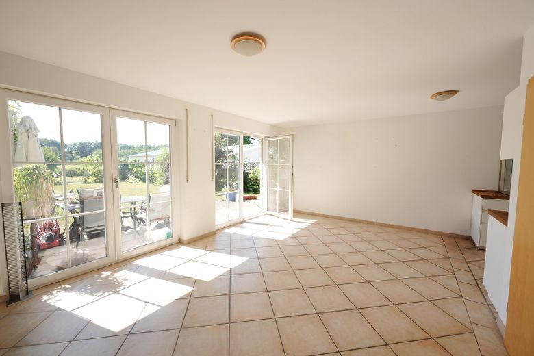 Flexibles Ostseehaus in Karlshagen – Wohnen und Ferienvermietung unter einem Dach – Wohnküche EG