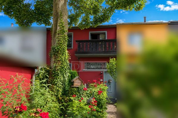 Top!! Attraktives Reihenhaus mit vielseitigem Raumangebot und Garage
