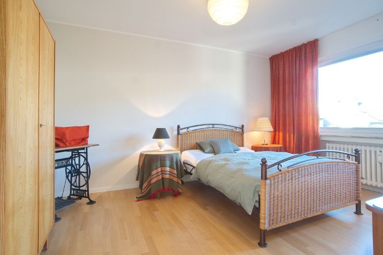 Tam donanımlı daire, geniş balkon ve güzel manzaraya sahip, cazip bir konut bölgesinde, iyi park imkânları, eski şehre yürüme mesafesinde – 3e89091f52a3a68e06820e86647b4145c224a077.jpg