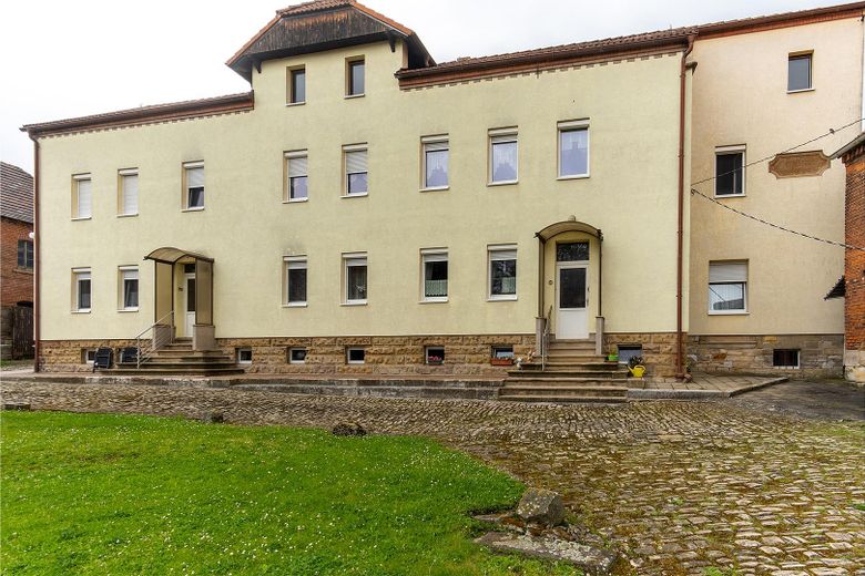 Attraente casa plurifamiliare su 7848 m² – Foto 1
