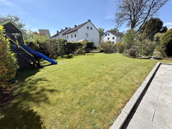 Huzurun şehre yakınlıkla buluştuğu yer – güneş alan güney bahçesiyle – Aussicht Garten