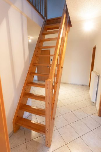 Appartement calme de 3 pièces avec cuisine équipée et balcon à Harpolingen/Bad Säckingen – Treppe ins Dachgeschoss