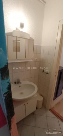 Helle , möblierte Zweizimmerwohnung in Kiel, Südfriedhof – 9ee372f81e6f7c8ef70d4bbcd73c60c24d3afc00.jpg