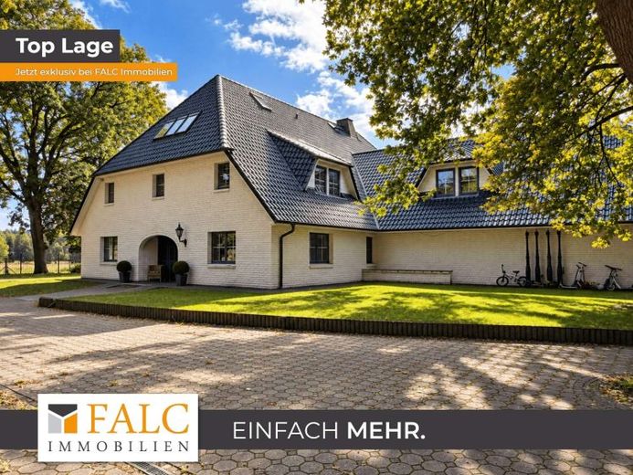 ***Exclusive property with a self-contained apartment & large plot in a quiet, secluded location*** – Photo 1