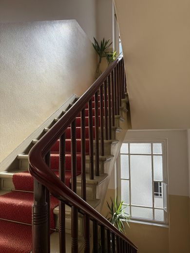 Toplocatie Wilmersdorf: Hoogwaardig gerenoveerde 2-kamerwoning – Foto 17