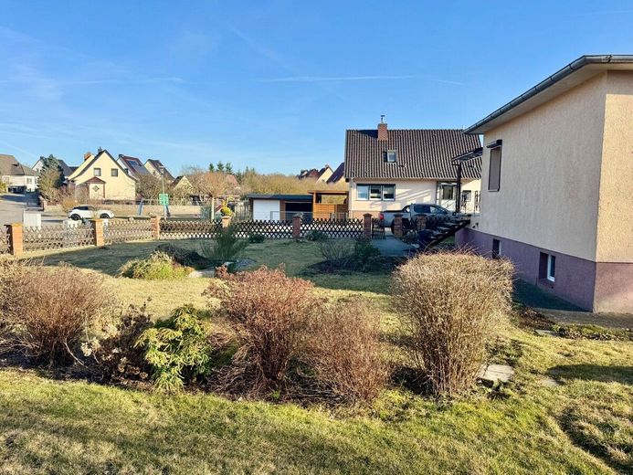 HORN IMMOBILIEN ++ ein großes Haus mit großem Grundstück und voll unterkellert in Strasburg (Uckerm) – das Grundstück