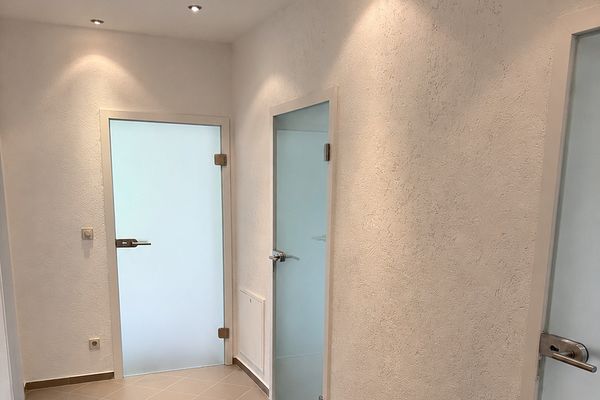 Сучасне офісне приміщення в оренду з підігрівом підлоги