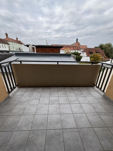 Exclusief design-appartement met balkon & spectaculair uitzicht op de universiteit – Foto 12