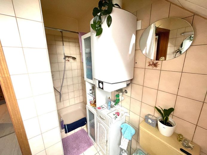 +++ Gemütliche Dachgeschosswohnung in Zeven +++ – Foto 7