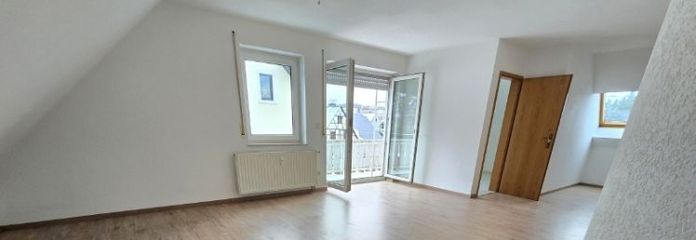 3 अपार्टमेंट – 2 खाली, 1 किराए पर दिया हुआ, Burkhardtsdorf में