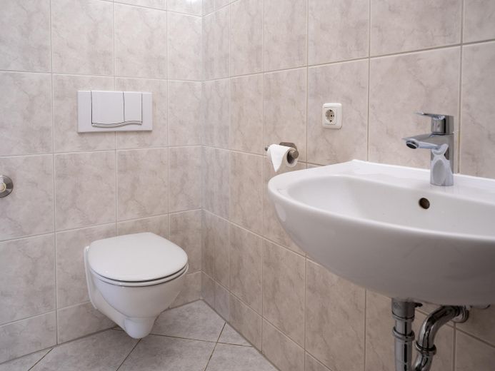 Mi hogar: Erfurt Mitte (¡p. ej., por 1.061 € al mes)! – Bad2