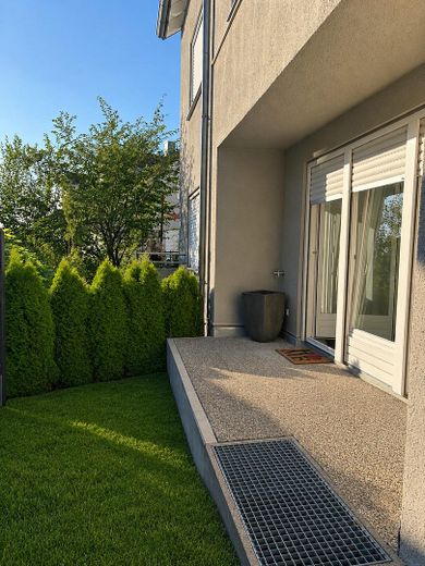 Gemütliche 2-Zi. Whg mit Terasse und Garten – Foto 1