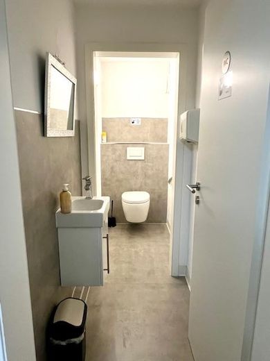 WC 1