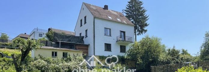 Maison pour amoureux de la nature directement au bord de la rivière à Gerolstein - terrain de 7200qm - 3 appartements