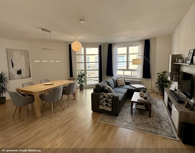 Provisionsfrei: Helle 2-Zi.-Wohnung mit Balkon in der Reutlinger Altstadt – neues Bad, Fernwärme – Einrichtungsbsp. WZ, KI-gen.