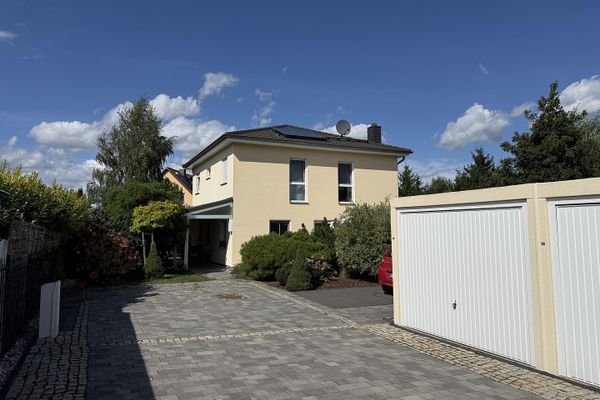 Modernes Familienleben: 5-Zimmer-Haus in Zossen. Ohne Maklerprovision