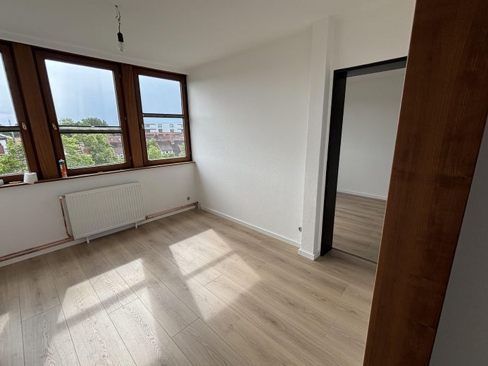 Wohnung über 2 Etagen in Bremen Walle/Utbremen ca. 160 qm – Durchgangszimmer 4. OG