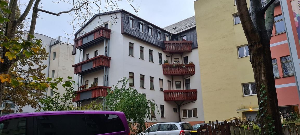 Hausrückseite