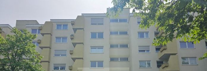 Appartamento al piano in vendita in posizione tranquilla vicino al centro di Saarbrücken.