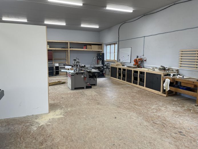 EXKLUSIVE WERKSTATT, HALLE, LAGER ODER PRODUKTIONSFLÄCHE IM EG – Foto 9