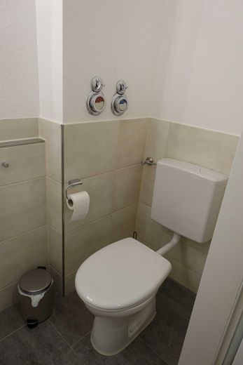 Mieszkanie na wynajem: 3,5 pokoju we Freudenstadt – Gästetoilette