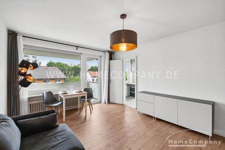 Modern möbliertes 1-Zimmer-Apartment mit Balkon – 35095ff2c2553f2f3823b1e415243f9e679c0caf.jpg