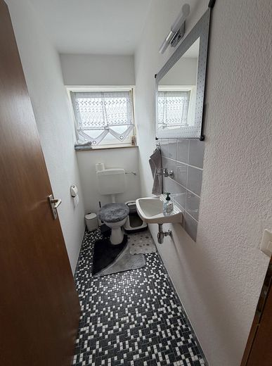 Abitare con carattere: appartamento di 4,5 locali a Dillingen – WC
