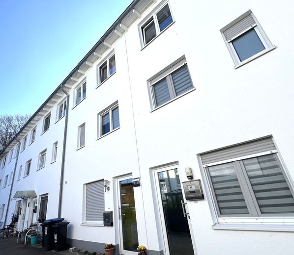 5 vermietete Reihenhäuser als Kapitalanlage in Hagen-Haspe (Provisionsfrei!) – Außenansicht 3