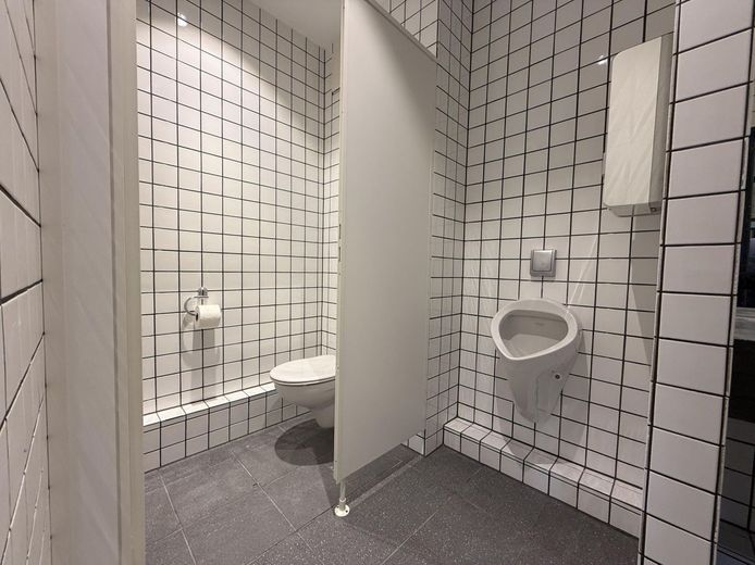 Moderne und funktionale Bürofläche in Köln Dellbrück – WC