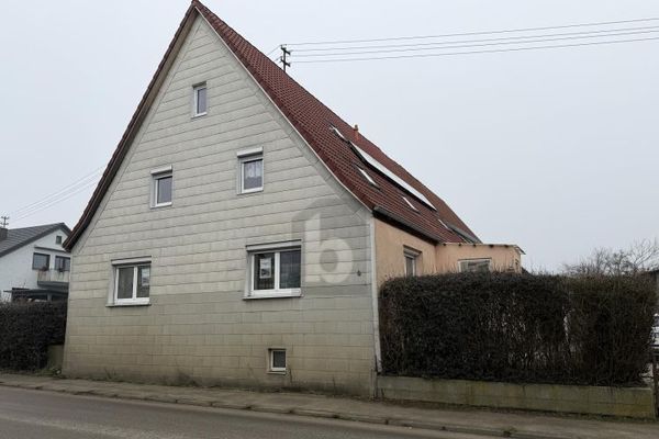 GROßE SCHEUNE, GARAGE & WOHNEN AUF VIEL GRUND