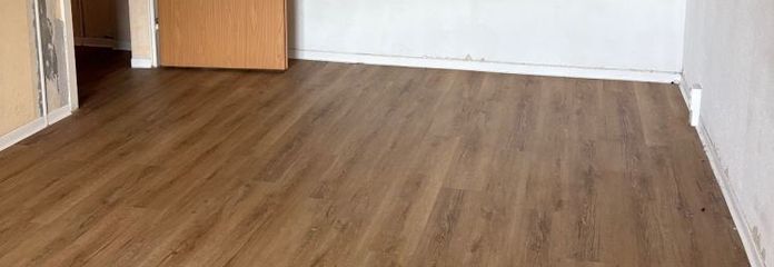 Квартира з потребою в ремонті з 2 кімнатами * 6.2 *