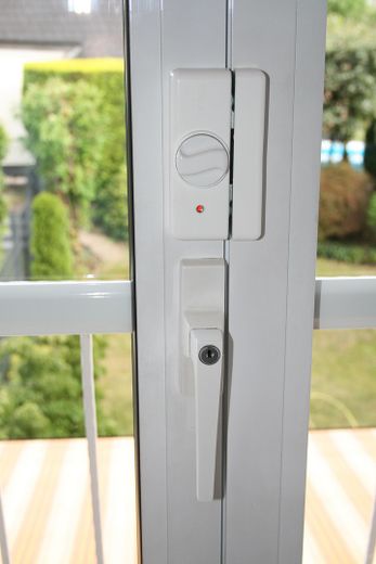 PROV.-FREI,VON PRIVAT!Außergewöhnlich gepflegtes Reihenhaus,schöne Sonnenterrasse,Garten,Garage – Einbruchschutz