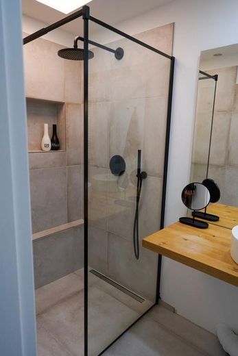 Exklusive, kernsanierte 3-Zimmer-Wohnung im Lehenviertel – Foto 13