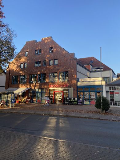 Front Wohngebäude