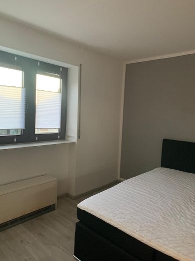 Beautiful 2-room apartment with loggia in Abtsteinach – 64 m² – available from 01.12.2026 – Schlafzimmer 2